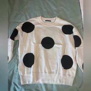 T Tahari Cream Ribbed Sweater